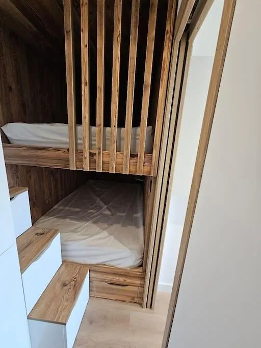 Apartment Nouveau - Appartement Premium Entierement Renove - 100M Alpe Express - Retour Ski Aux Pieds Huez France