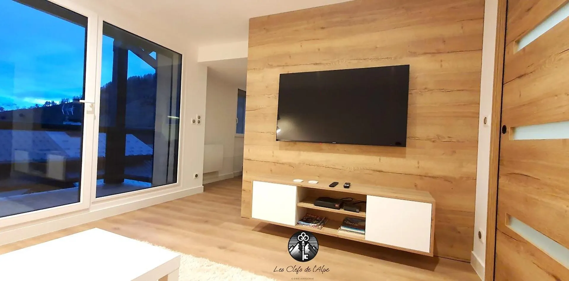Nouveau - Appartement Premium Entierement Renove - 100M Alpe Express - Retour Ski Aux Pieds Huez Apartment